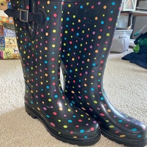 Western Chief tall women’s polka dot rain boots